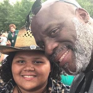 Meet your Posher, Mel